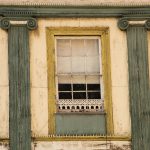 Detalle fachada edificio Ivens. © Xiloscopio, 2021